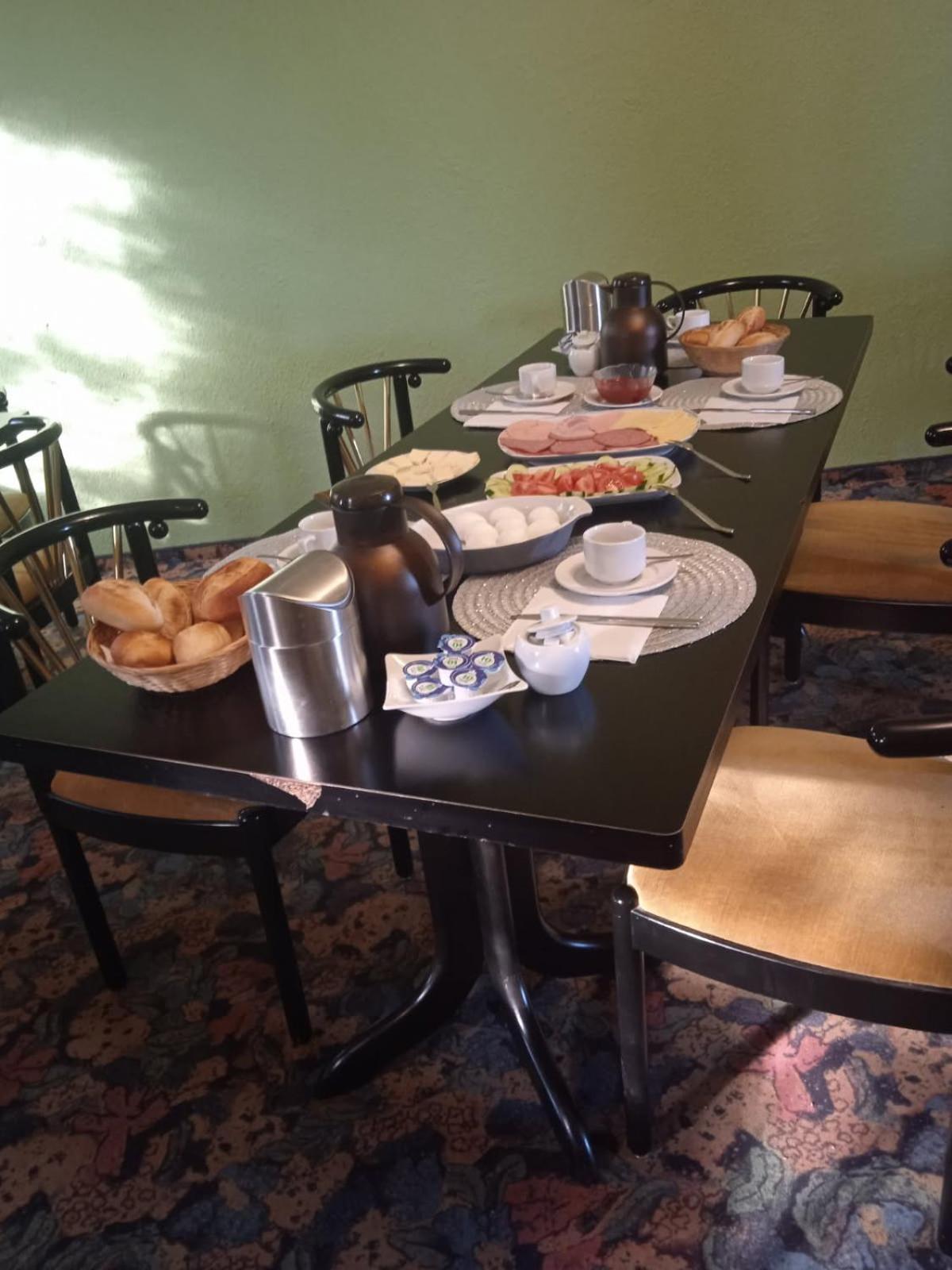 Land-Gut-Hotel Barbarossa Келбра Екстериор снимка