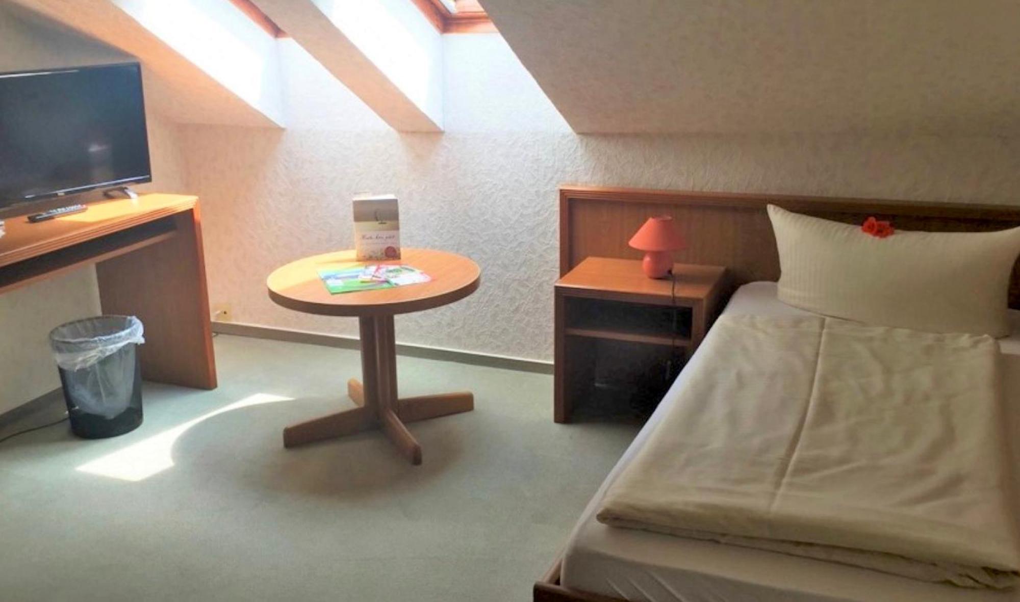 Land-Gut-Hotel Barbarossa Келбра Екстериор снимка