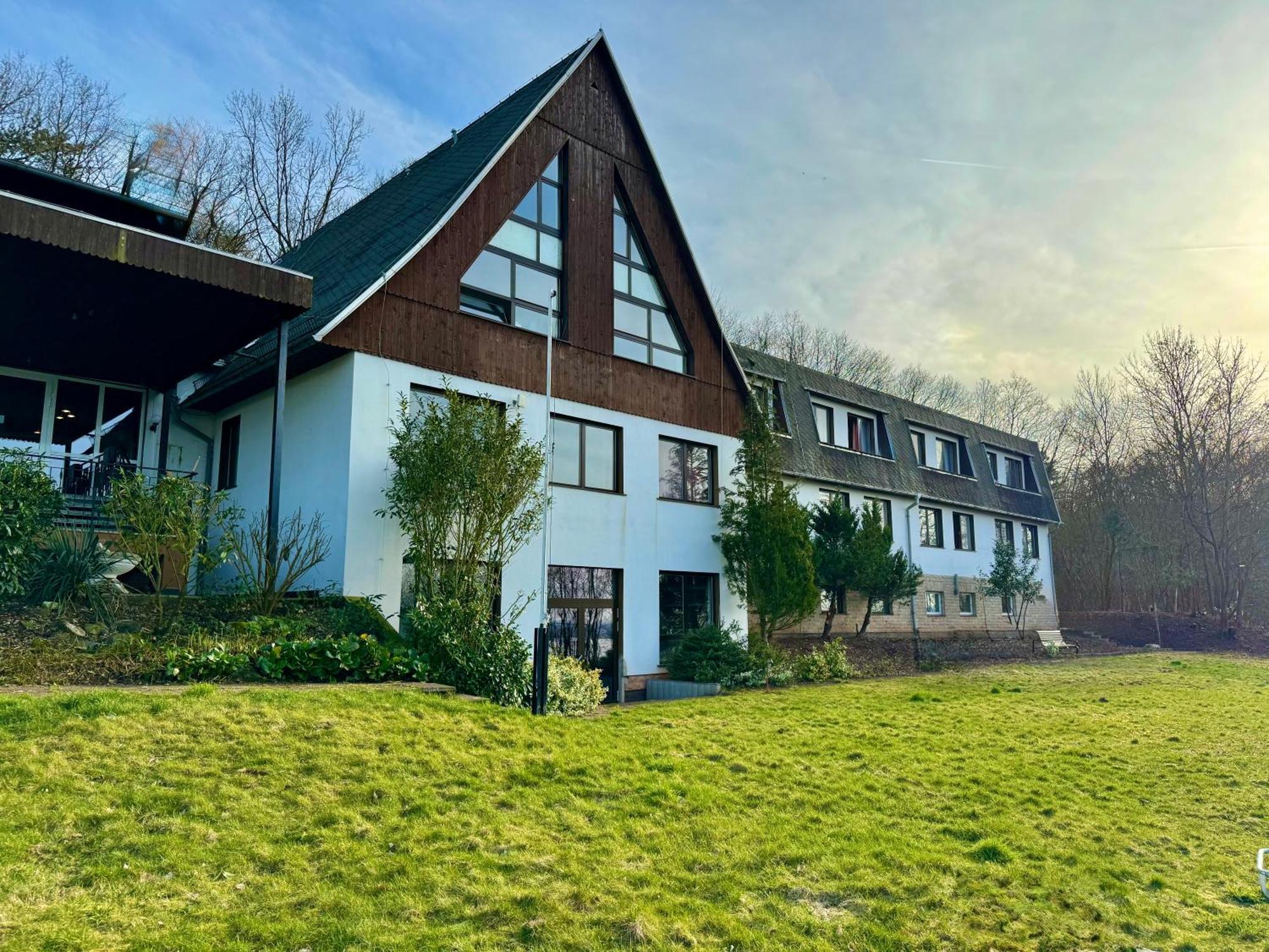 Land-Gut-Hotel Barbarossa Келбра Екстериор снимка