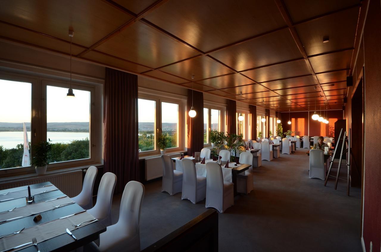 Land-Gut-Hotel Barbarossa Келбра Екстериор снимка