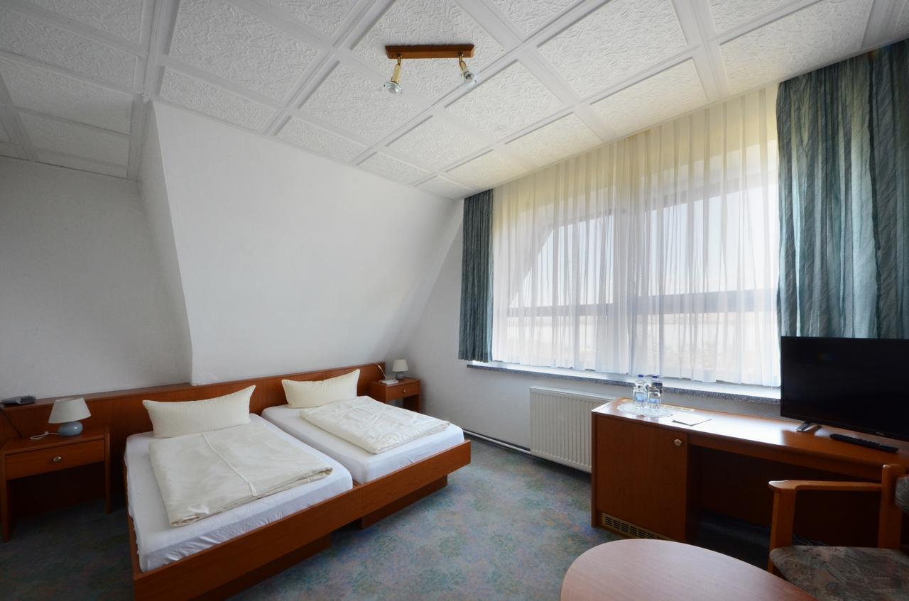 Land-Gut-Hotel Barbarossa Келбра Екстериор снимка