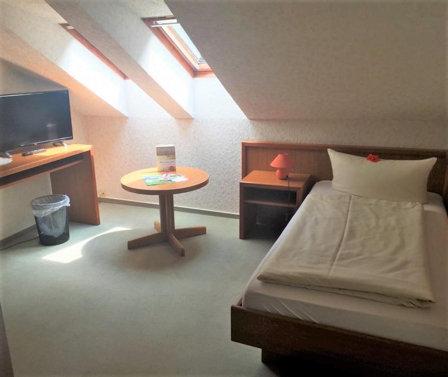 Land-Gut-Hotel Barbarossa Келбра Екстериор снимка